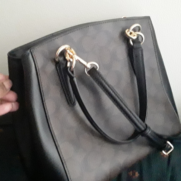 ❤NWOT authentic Coach purse❤ - Picture 7 of 8